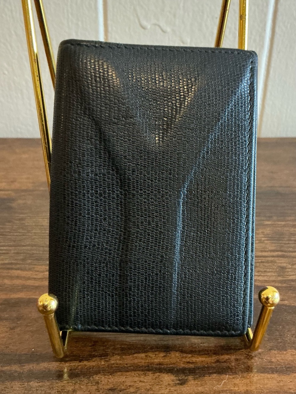 Rare Minimilist Yves Saint Laurent "Y" debossed bifold Black Leather Card wallet - Picture 1 of 6